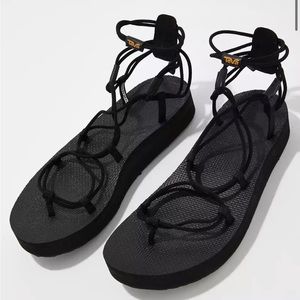 Brand New Teva Midform Infinity Lace Up Sandal